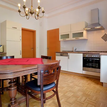 By Weingut Hommes In Mosel