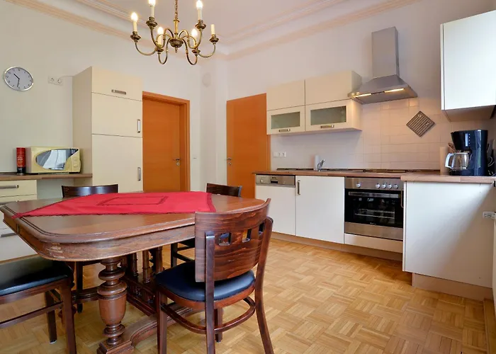 By Weingut Hommes In Mosel