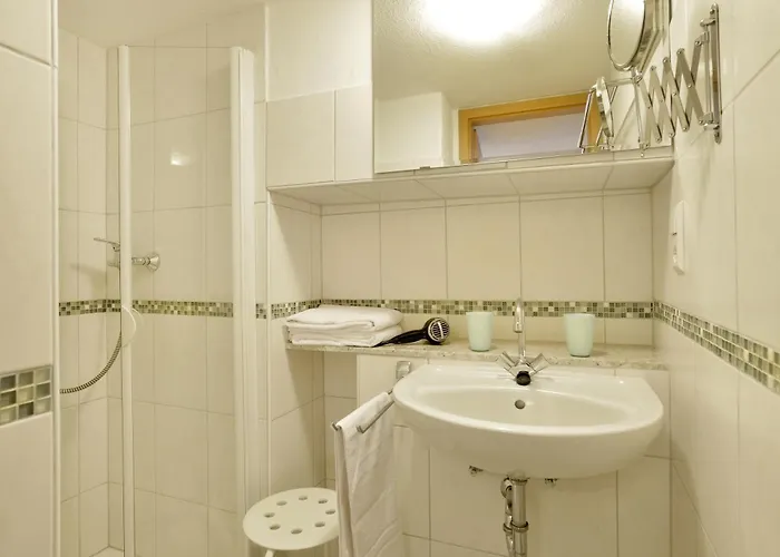 By Weingut Hommes In Mosel Appartement Ernst